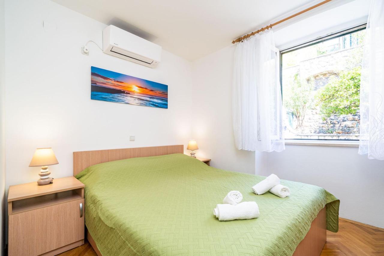 Central Apartment With Terrace Дубровник Екстериор снимка