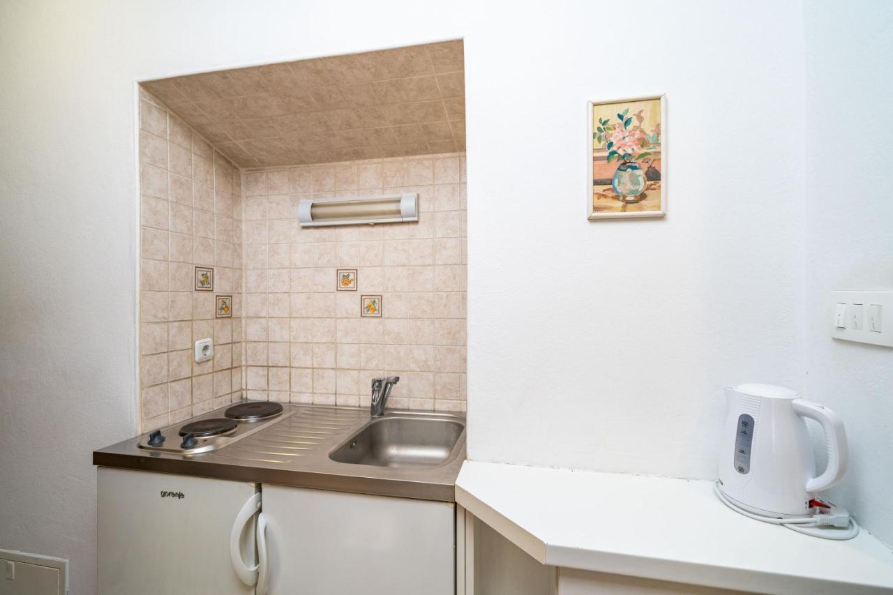 Central Apartment With Terrace Дубровник Екстериор снимка