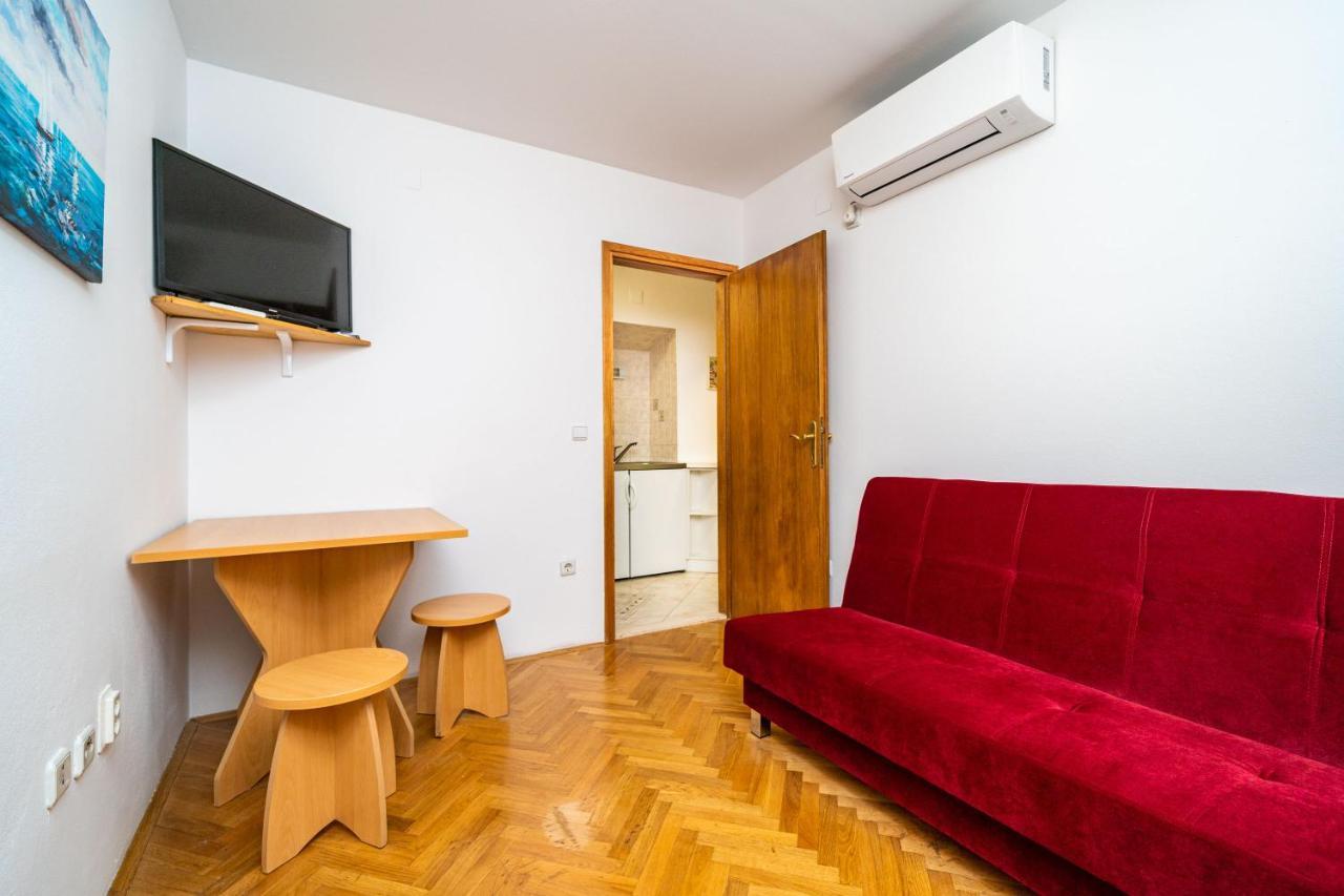 Central Apartment With Terrace Дубровник Екстериор снимка